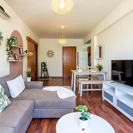 Celine'S 2 Bedrooms Apartment In Larnaca Center Exteriér fotografie